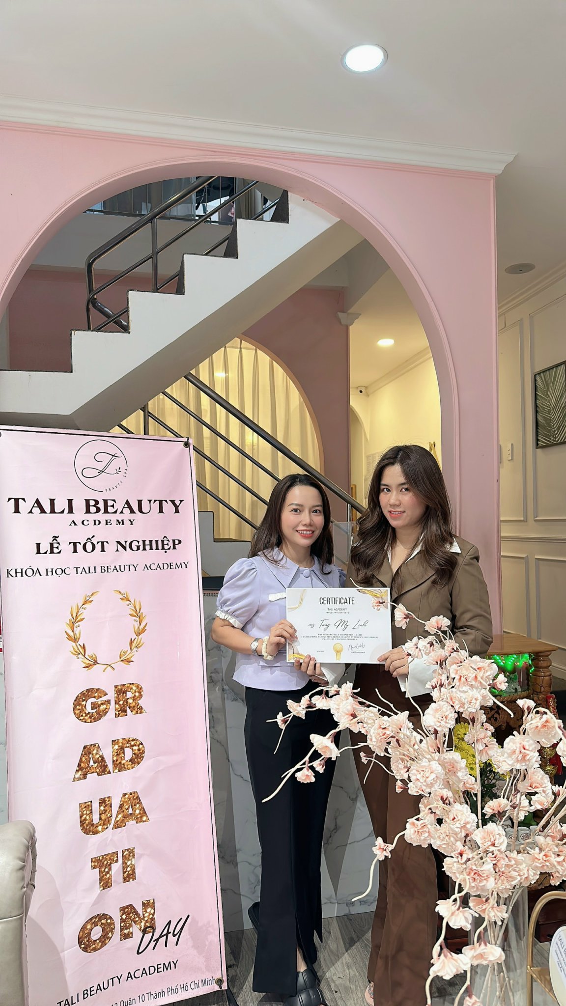 Xem Ảnh Lớn